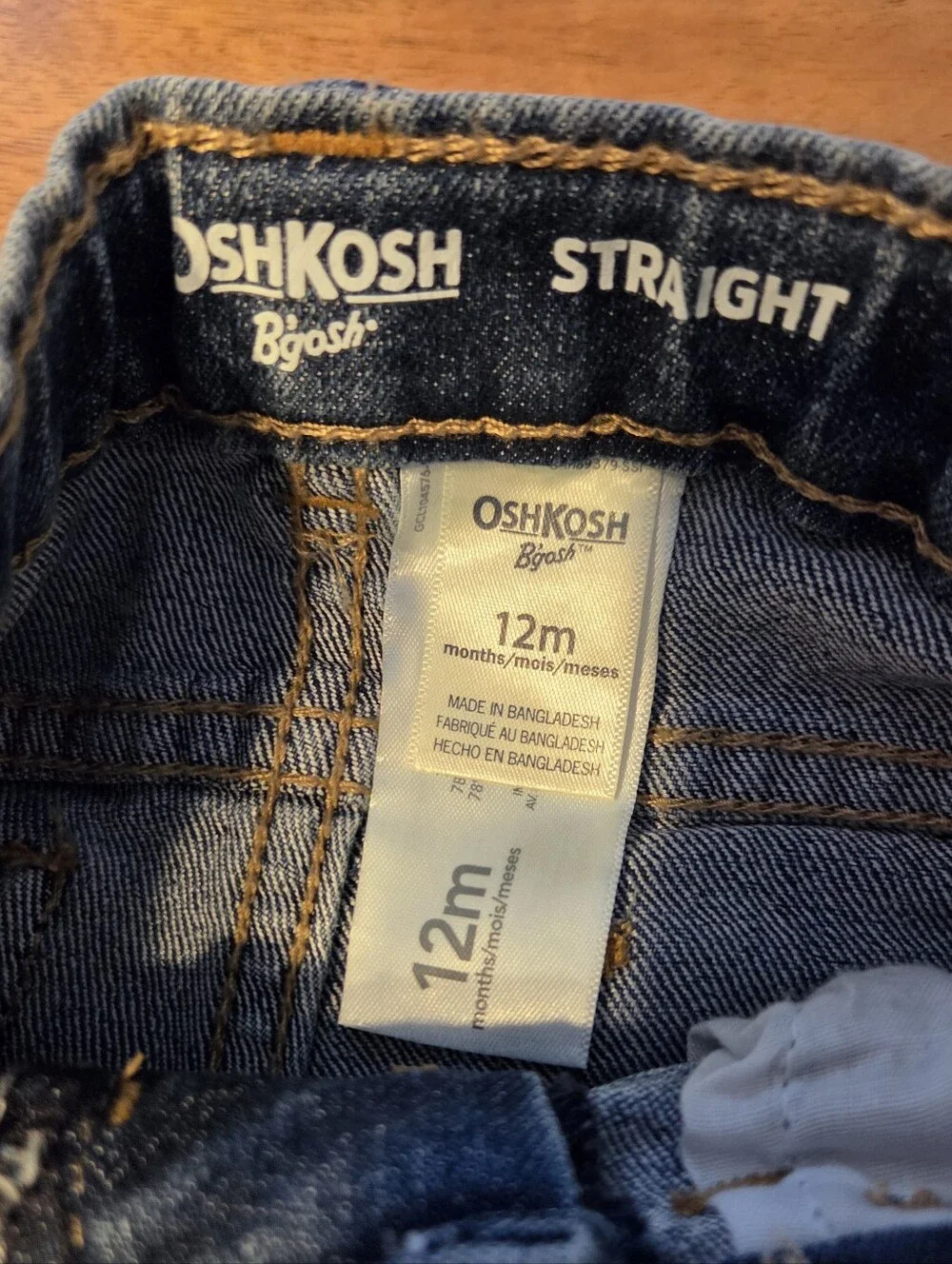 ​NWT OshKosh B'gosh Boys Straight Jeans 12M Medium Wash